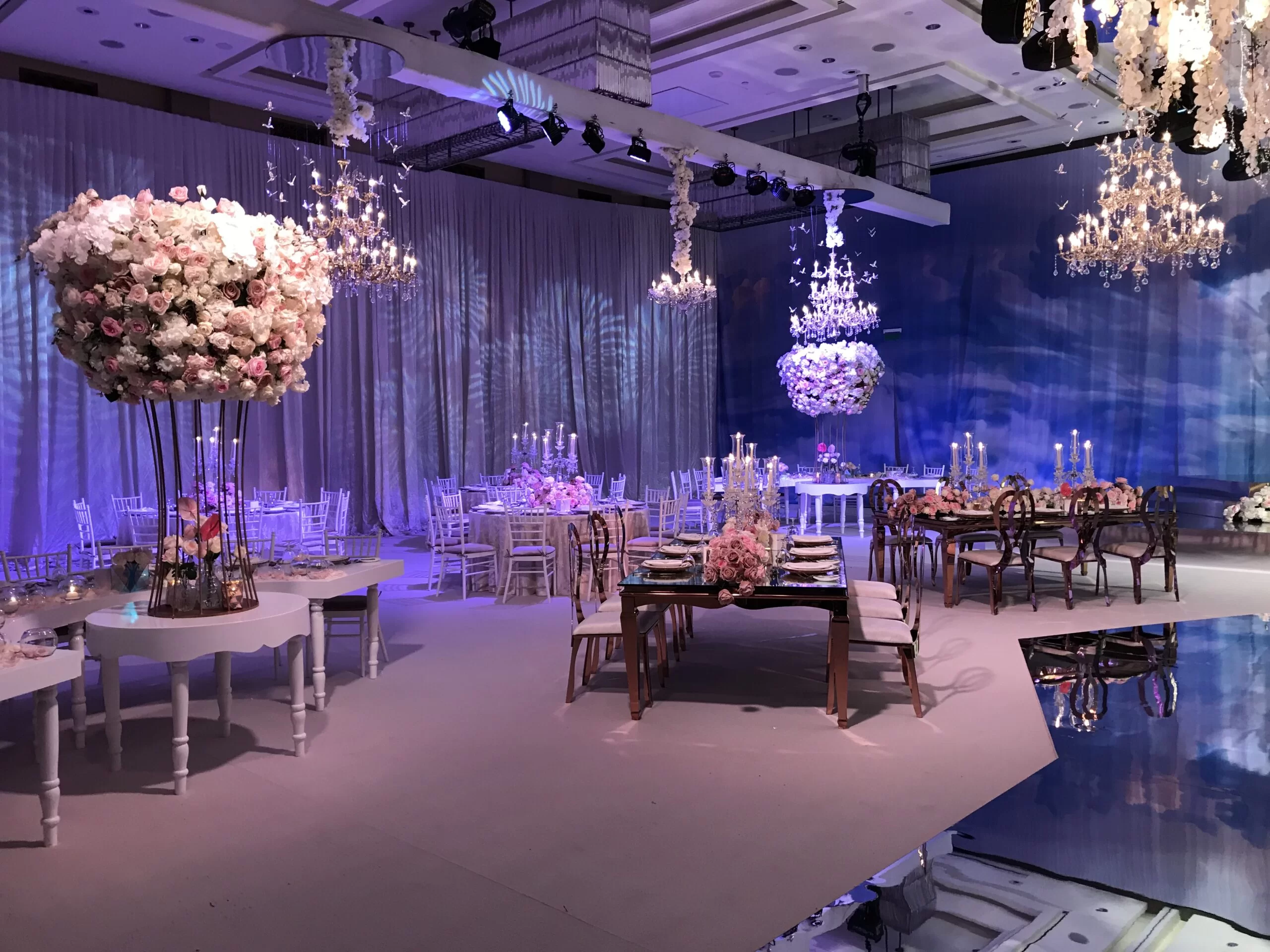 كوشة الأحلام البيضاء